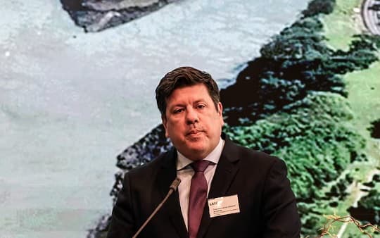 Ministro Javier Giménez considera posible una nueva baja en los precios de la canasta básica