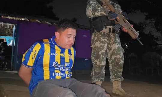 Caen hinchas luqueños por microtráfico de drogas