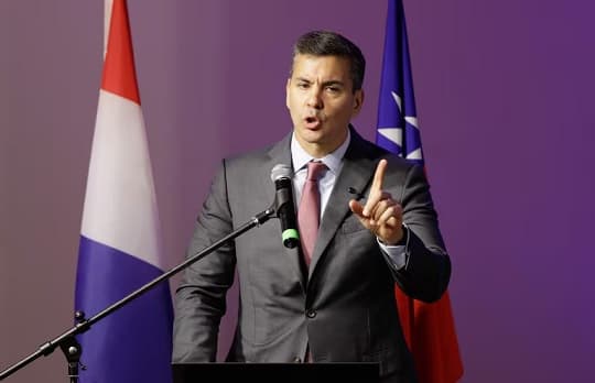 Peña guarda silencio ante denuncias por crecimiento patrimonial