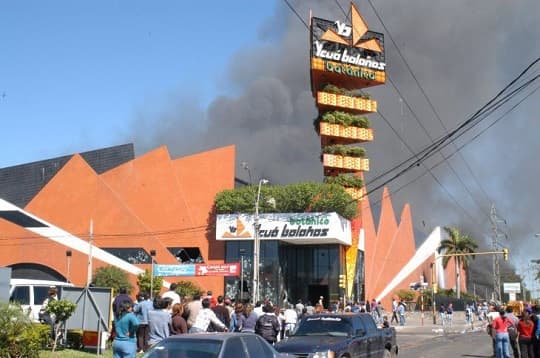 A 21 años de Ycuá Bolaños: la tragedia que marcó a Paraguay