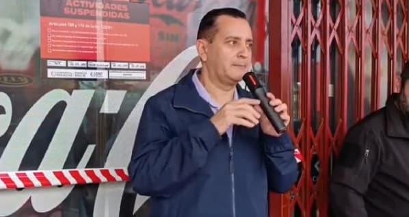 Senador cartista presionó e insultó al director de DNIT