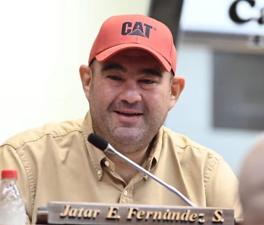 Jatar rechaza feriado por la Albirroja