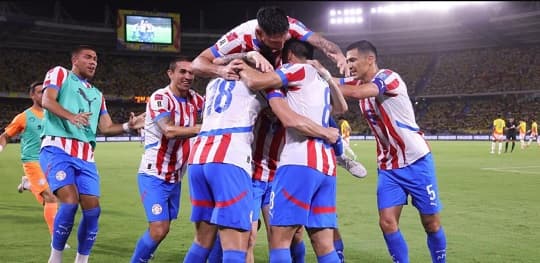 La Albirroja busca su primer triunfo de visitante ante Perú en Lima