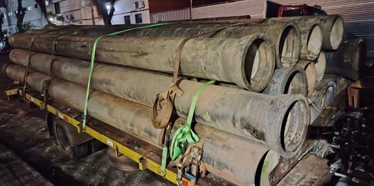 Detienen a funcionarios de la Essap por transportar 35 tubos metálicos sin autorización