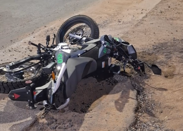 Joven muere en accidente de moto en la “curva de la muerte”