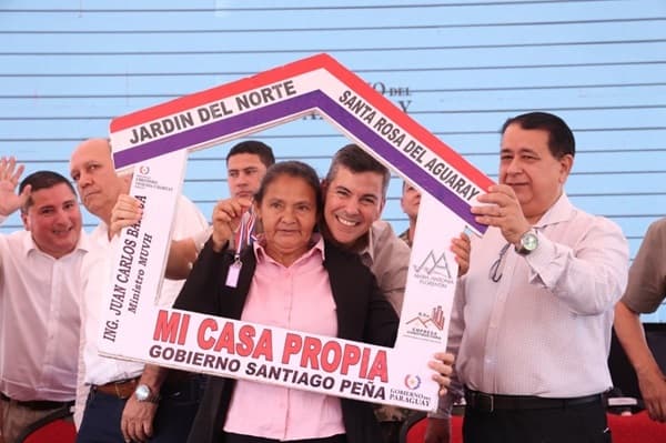 “No estoy cansado ni rendido, estoy fuerte” afirma el presidente en San Pedro