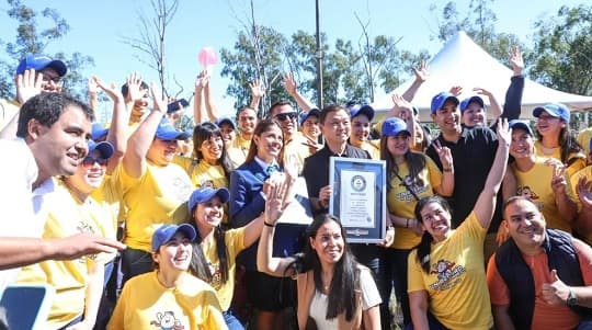 Paraguay rompe el Guinness a puro huevo revuelto