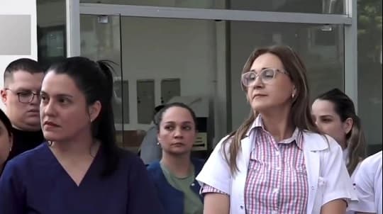 Más de 50 anestesiólogos del IPS Ingavi renunciaron por malas condiciones laborales que ponen en riesgo la salud de los pacientes