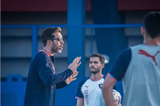 Cerro inicia la era Bava en busca de la cima del Clausura