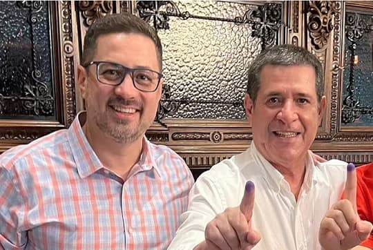 Abogado de HC aclara que el proceso para recuperar la visa de Cartes sigue en curso