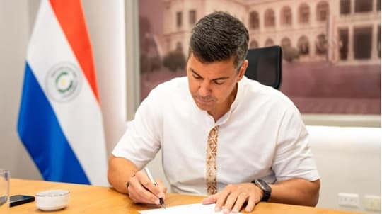 Peña reglamenta el uso del polígrafo para ascensos en la Policía Nacional