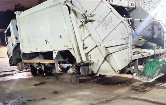 Más de la mitad de los camiones recolectores de basura son alquilados