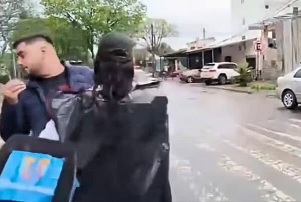 Ciudad del Este: esposa de “Landy” Torres abofetea a concejal departamental