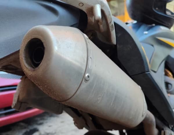 Multa de G. 1.115.020 por circular sin silenciador