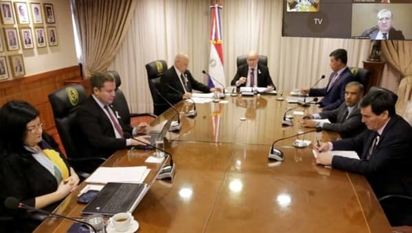 Corte alerta sobre riesgos de ley para víctimas de pagarés