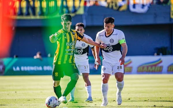 Olimpia y Guaraní chocan en Capiatá por el Clausura