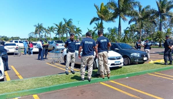 Asesinan a político brasileño en shopping de Pedro Juan