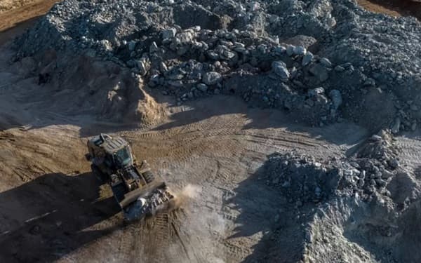 Prospecciones revelan alto interés global en tierras raras del Paraguay