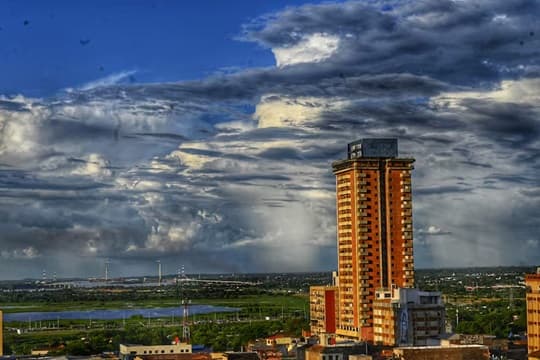 Arranca la semana con calor extremo y posibles lluvias