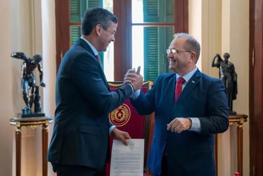 Cartes y Peña impulsan a Camilo Pérez como principal candidato a intendente de Asunción