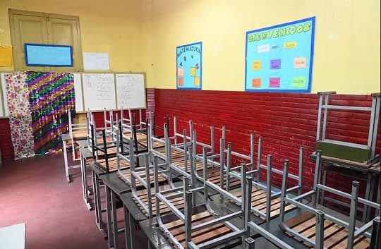 Docentes aceptan ajustar el receso de invierno por el Mundial, pero no el de verano