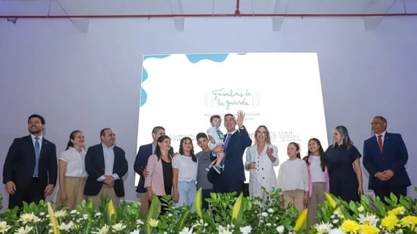 Más de 800 familias se suman a la acogida de niños vulnerables