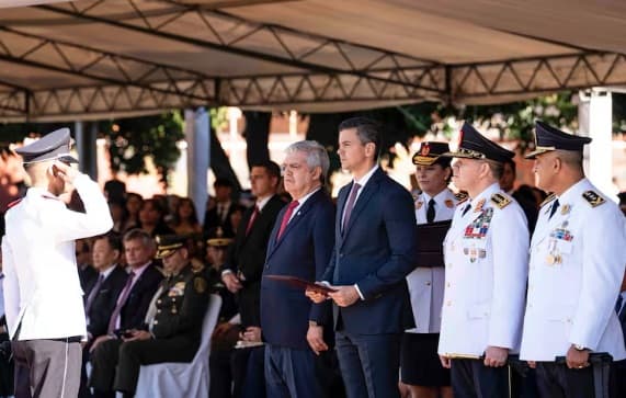 Peña envía lista de ascensos pese a polémica del polígrafo