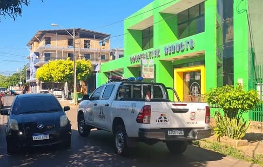 Tres delincuentes armados roban G. 150 millones de una cooperativa en CDE tras reducir al guardia y a los empleados