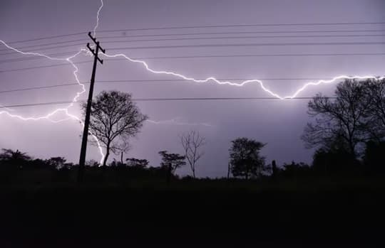 Joven muere tras impacto de un rayo en San Pedro del Paraná