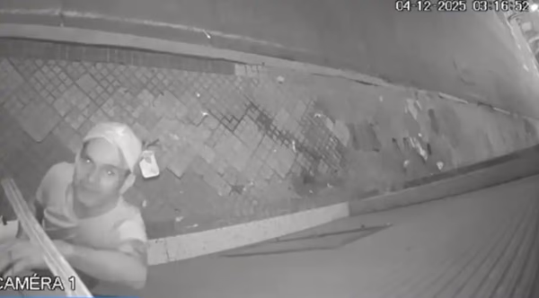 Asalto nocturno: víctima relata ataque en su pieza