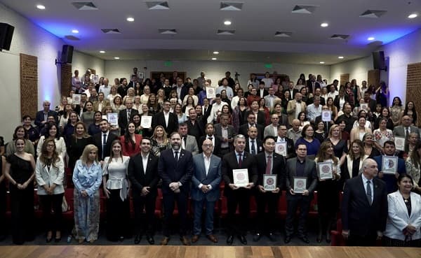 Reconocen a 32 aliados por impulsar la reinserción social