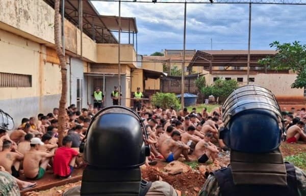 Incautan armas, droga y alcohol en penal de PJC