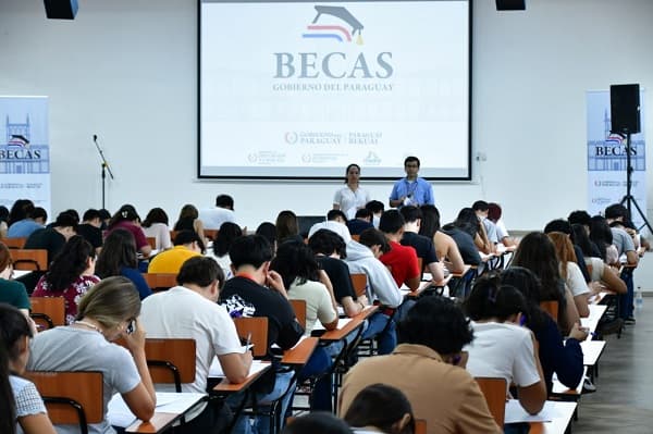 Guía completa para la prueba de Becas Gobierno 2026
