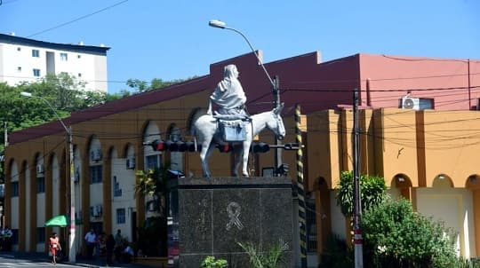 ¿Trasladar la Burrerita? Comuna lambareña analiza opciones