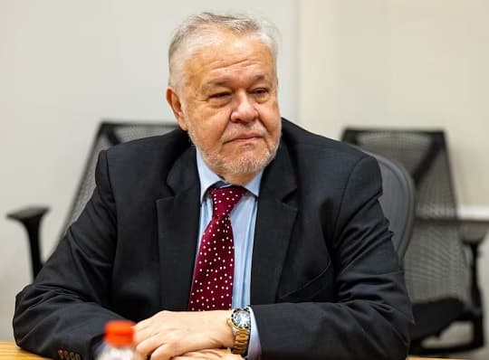 Congreso remite su invitación a presidente del IPS