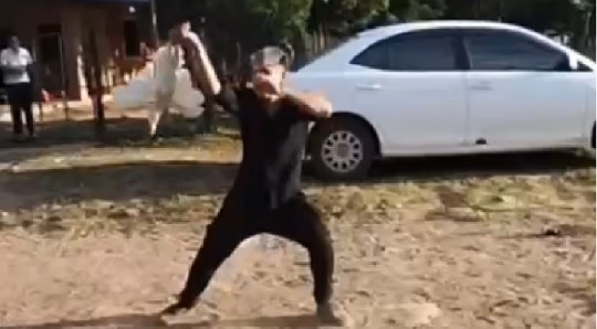 Maltratan gallinas durante una boda en Coronel Oviedo