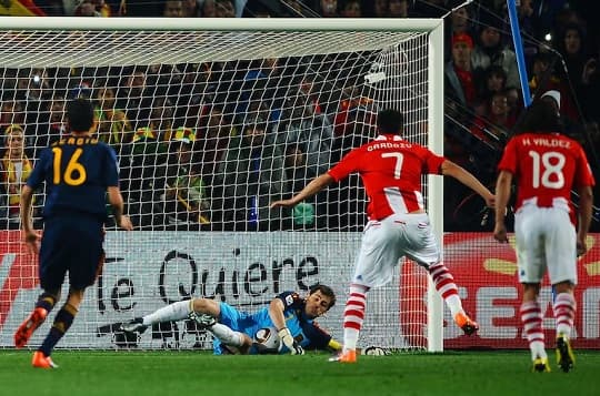 Tacuara habló del penal ante Casillas