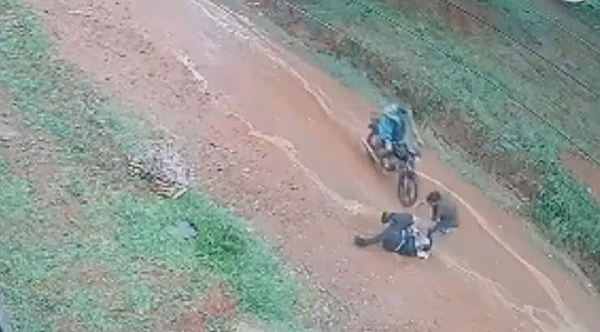 Asalto con machete a quinielero en Luque