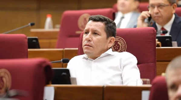 Fiscalía amplía investigación por audios de Chaqueñito