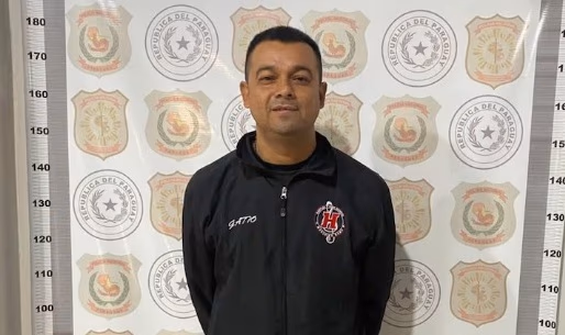 Cayó en su propio show: lo contrataron como músico y lo detuvieron