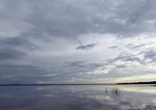 Fin de semana caluroso con probabilidad de lluvias