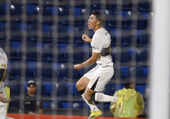 El Decano sella su pase continental con lo justo