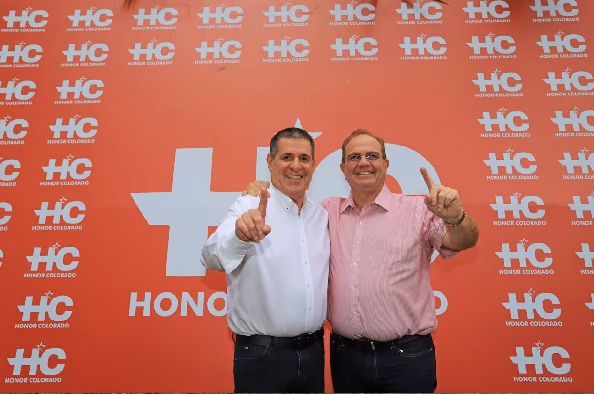 Cartismo se mete hasta con los niños para hacer proselitismo