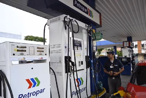 ¿Subirá el combustible en Paraguay por la crisis externa?