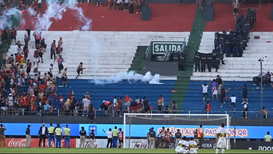Gobierno y APF anuncian medidas tras incidentes en el Superclásico