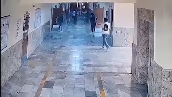 Caos en escuela de Turquía: 16 heridos tras tiroteo