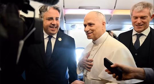 Papa León responde a Trump: asegura no tenerle miedo