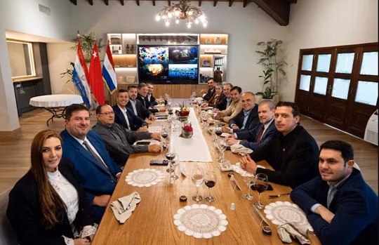 Hernán Rivas pide permiso para evitar pérdida de investidura