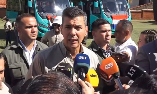 Peña cuestiona aumento del salario mínimo de G. 61.000