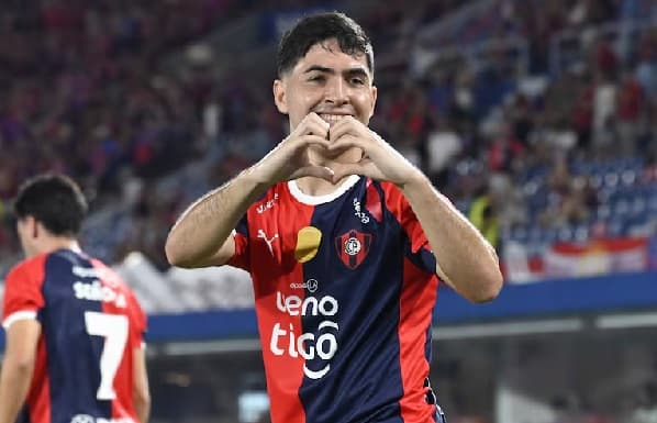 Contundente 3-0 de Cerro Porteño para acechar el liderato